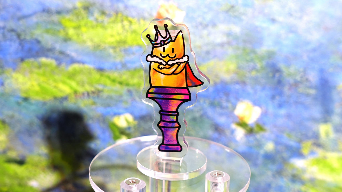Cat King Acrylic Memo Stand | Aka Miniverse