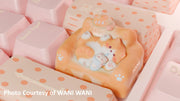 Cozy Sofa Cat 1.5U Artisan Keycap