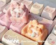 Cozy Sofa Cat 1.5U Artisan Keycap